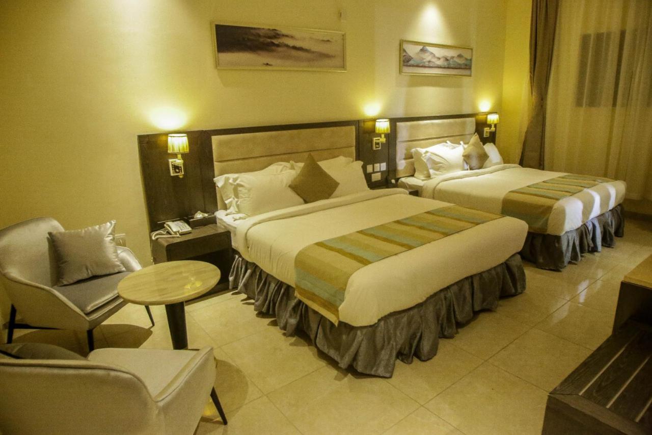 Perfecto La Vila Hotel And Suites Lagos Exterior foto